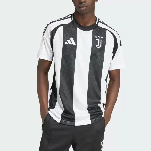 Juventus Turin Trikot - 2024-25